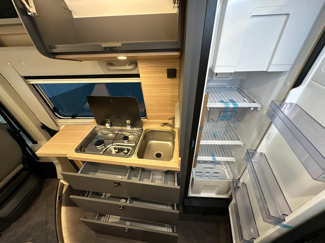 Malibu Van Comfort 640 LE Charming GT Skyview foto: 6