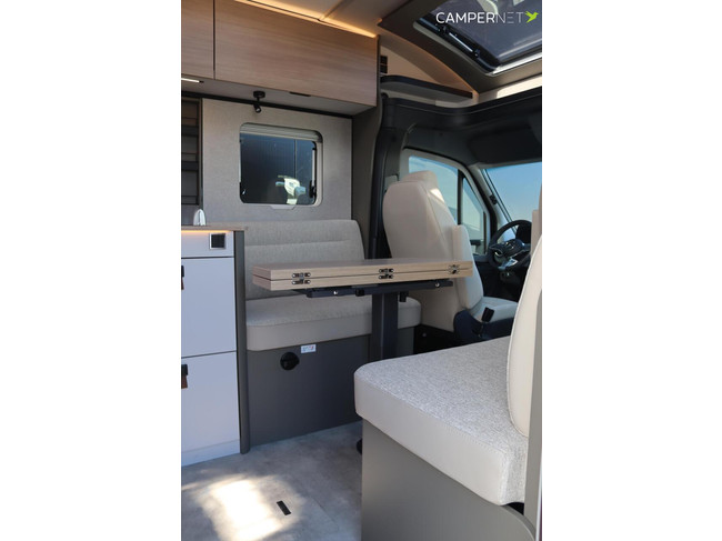 Hymer GT-S 685 170pk Automaat | Face to Face | Lithium | Luifel | Omvormer | Dieselverwarming | LED koplampen | Wifi router | Stoelver foto: 5