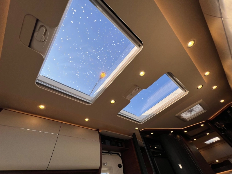 Carthago Chic C-Line I 4.9 LE MERCEDES/BOVENKASTJES foto: 13