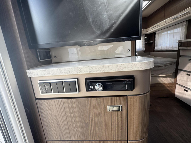 Eriba Nova S 545 Fransbed Rondzit Airco Winterpakket Mover foto: 17