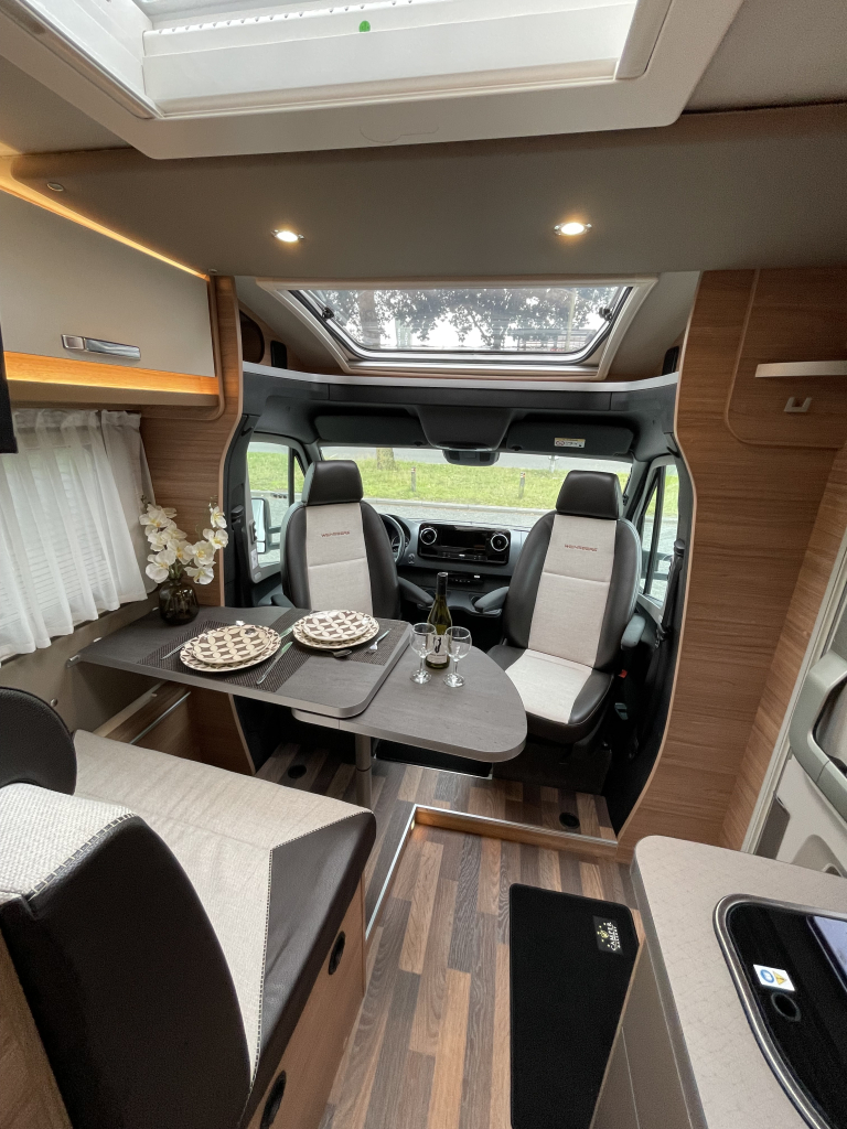Weinsberg CaraCompact 600 MEG ENKELE BEDDEN 9TRONIC AUTOMAAT foto: 17