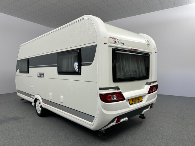 Hobby De Luxe 495 UL foto: 2