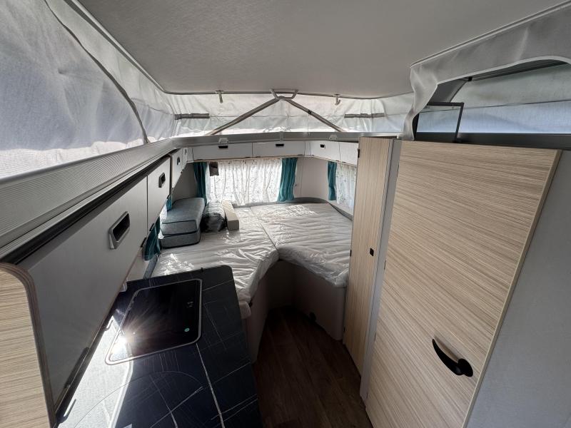 Eriba Touring 642 Harbour Blue 