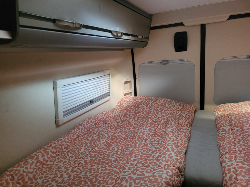 Adria Twin Plus 640 SLX Lengte bedden  foto: 16