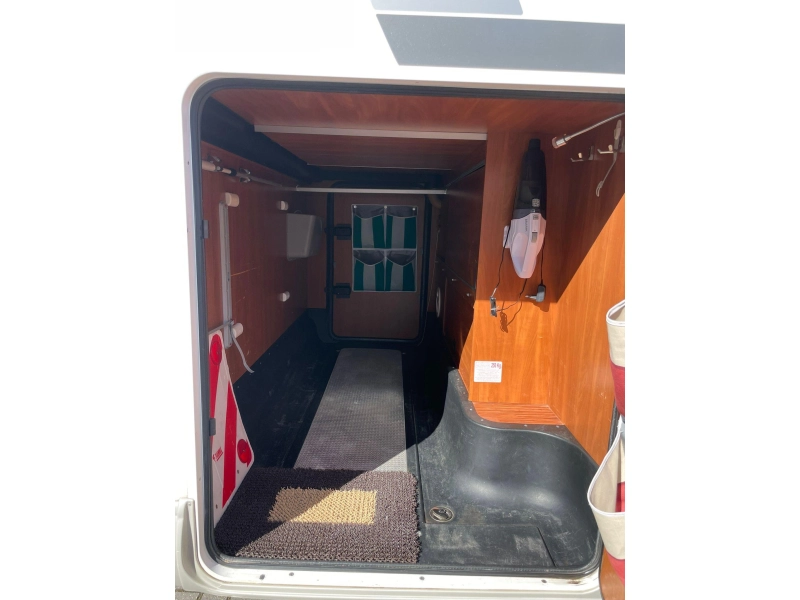 Laika Ecovip 409 Enkele Bedden Hefbed 2018  foto: 9