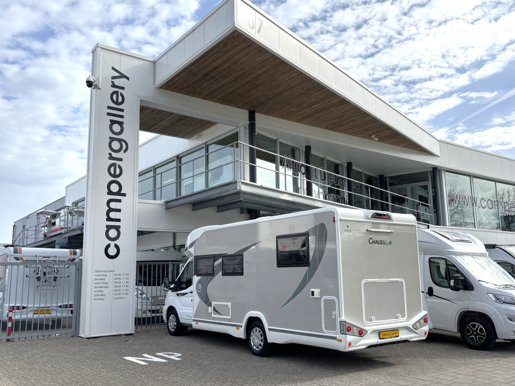 Chausson 768 XLB Titanium AUTOMAAT QUEENSBED + HEFBED + F2F foto: 20