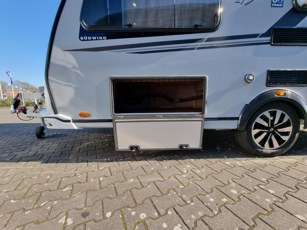 Knaus Sudwind 450 FU 60 Years edition foto: 9