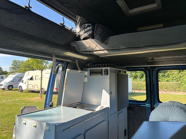Ford TRANSIT 80D ORINELE FABRIEKS BUSCAMPER 4 SLAAP PLAATSEN | Trekhaak | Luifel | Omvormer foto: 5