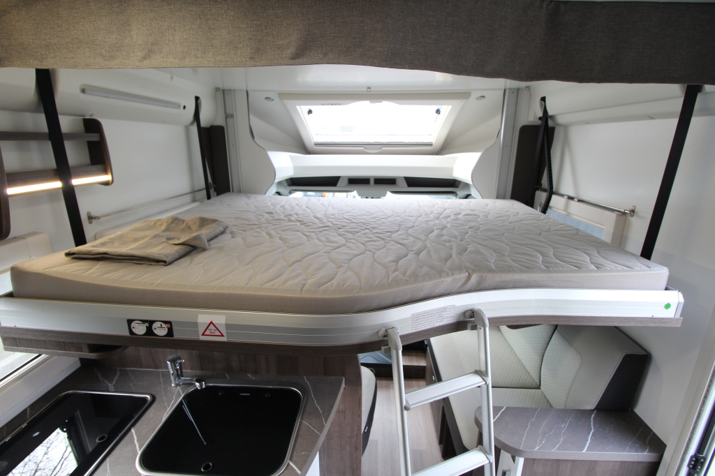 Benimar Cocoon 463 Nord hautokapp. foto: 13
