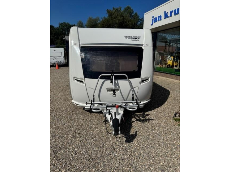 Fendt Bianco Selection 515 SKM voortent fietsenrek thule  foto: 2