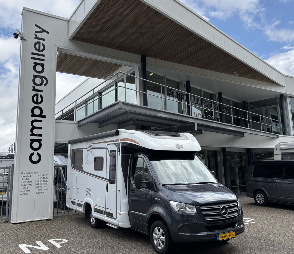 Bürstner Lyseo Harmony 690 ENKELE BEDDEN+HEFBED MERCEDES