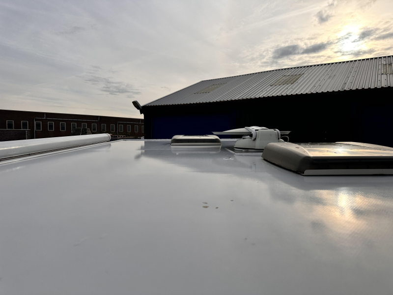 LMC Passion T 663 G 2000€ gratis extra opties  foto: 17