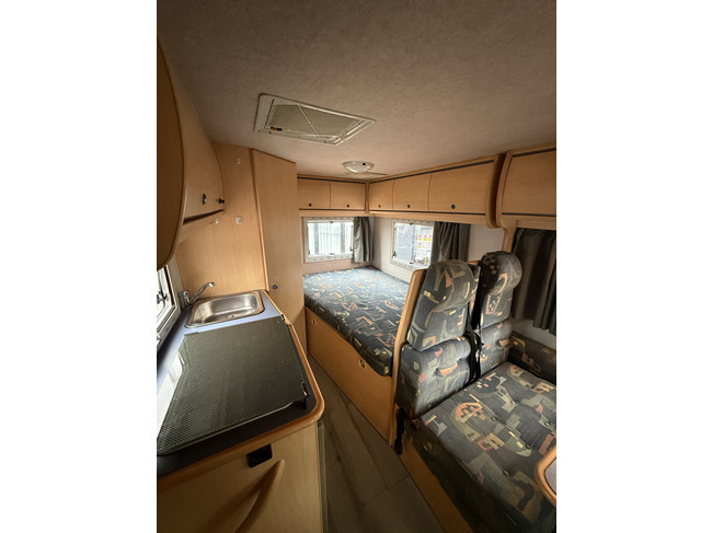Chausson welcome Franz&ouml;sisches Bett Klimaanlage Markise Apple CarPlay Heizung neue T&Uuml;V-Pr&uuml;fung Foto: 16