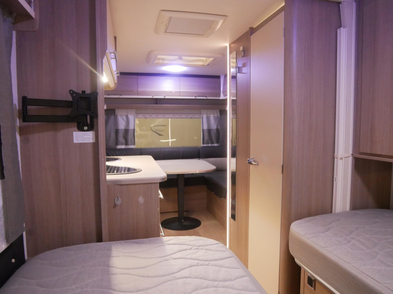 Caravelair Allegra 450 mover, portabicicletas foto: 15