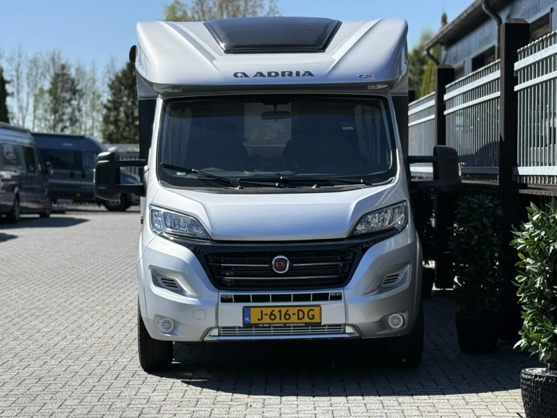 Adria Matrix Supreme 670 SL  foto: 3