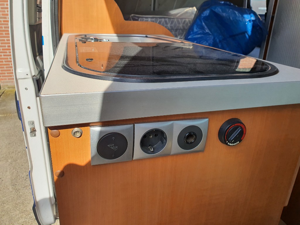 Citro&euml;n 2.2 hdi bus camper | roof air conditioning | cruise control photo: 22
