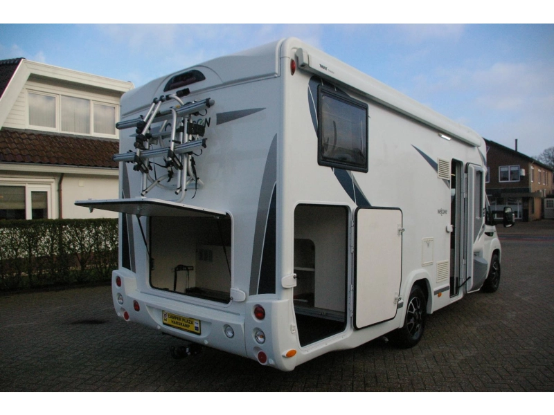 Chausson Welcome 747 GA Enkele bedden, Hefbed.  foto: 7