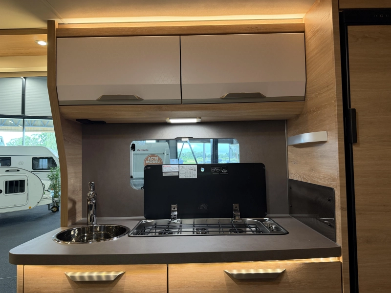 Knaus Sudwind Black Selection 500 QDK Etagenbett / Querbett Foto: 15