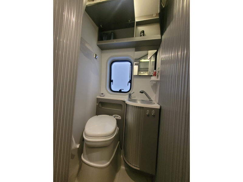 Adria Twin Plus 640 SLX Lengte bedden  foto: 19