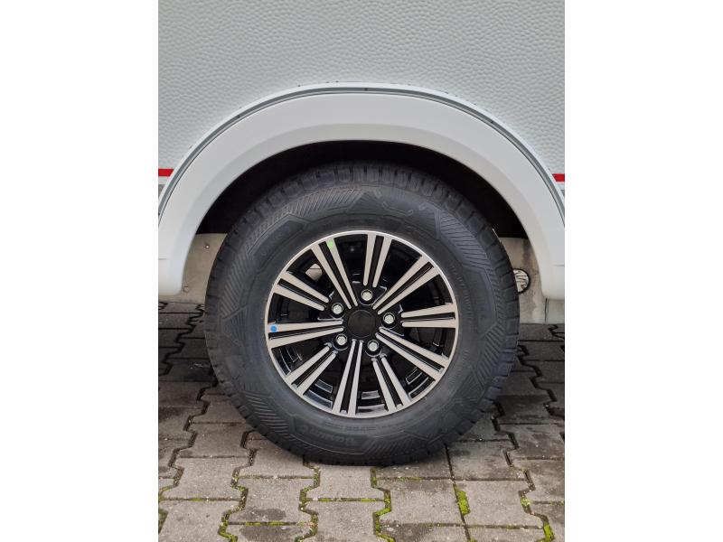 Bürstner Premio Life 480 TL -lengtebedden  foto: 21