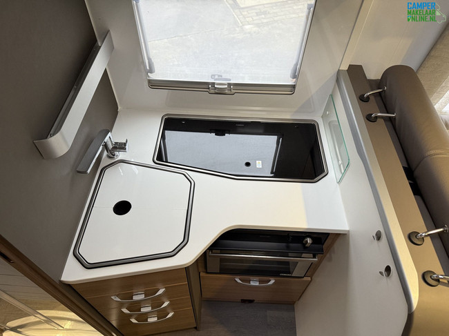 Adria Matrix 670SL foto: 7