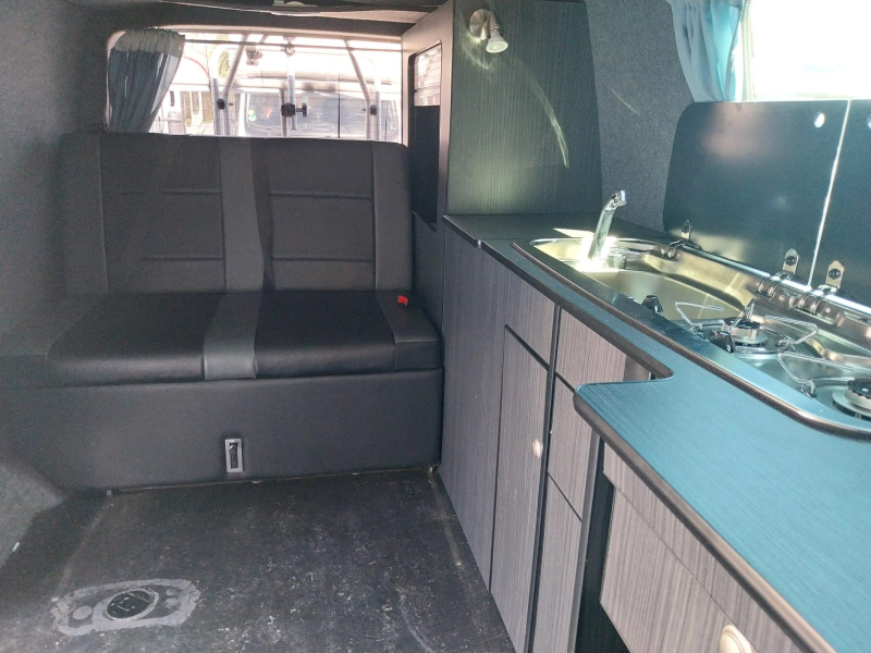 Volkswagen Transporter T5 NAP, EURO 4 con techo elevable !! foto: 1