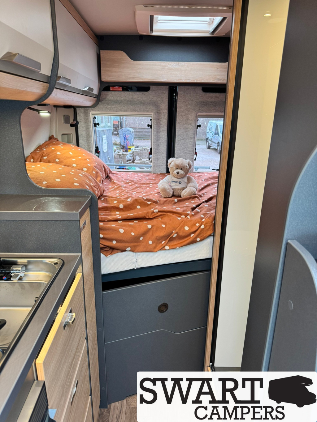 Knaus Boxlife 540 MQ Platinum Selection, Automatic Transverse Bed photo: 17