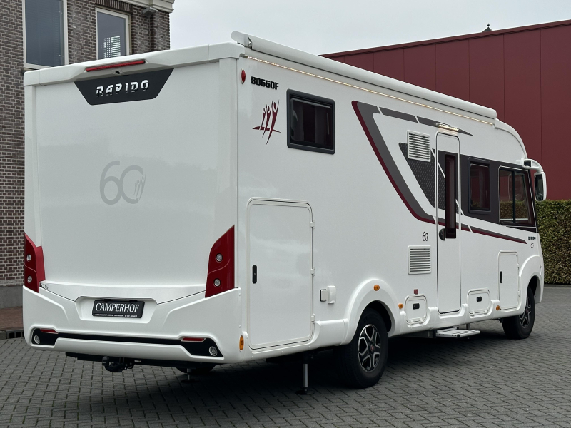 Rapido 8066 DF Heavy chassis 4.400 kg  foto: 2