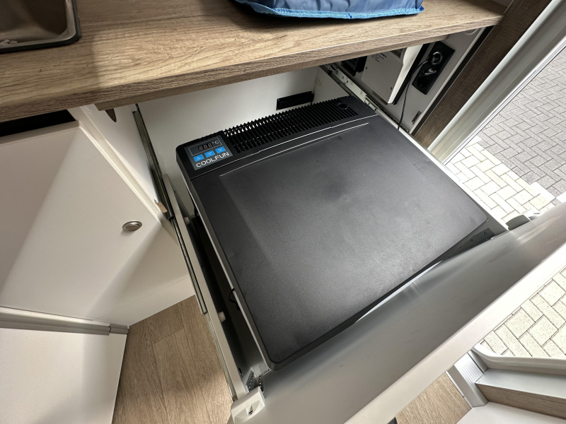 Hobby Beachy 420 Incl. thule fietsendrager  foto: 9