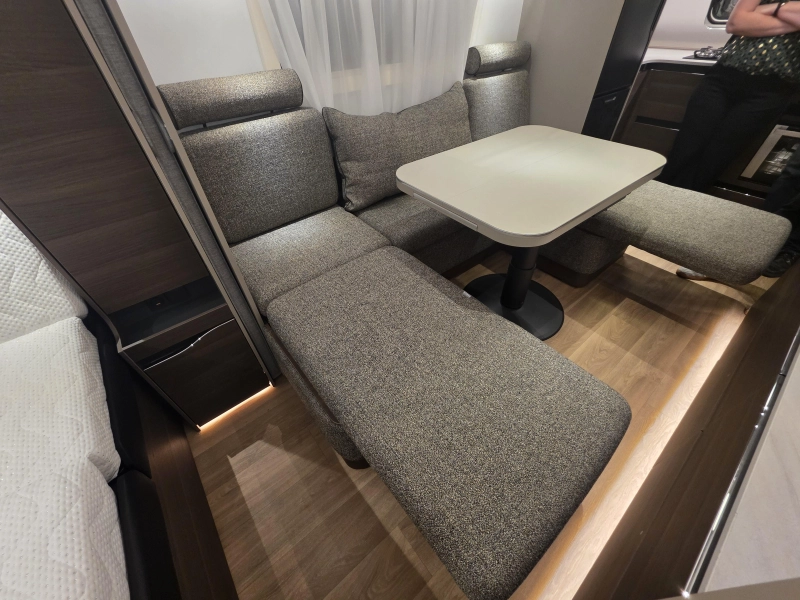 Adria Alpina 663 HT Foto: 3