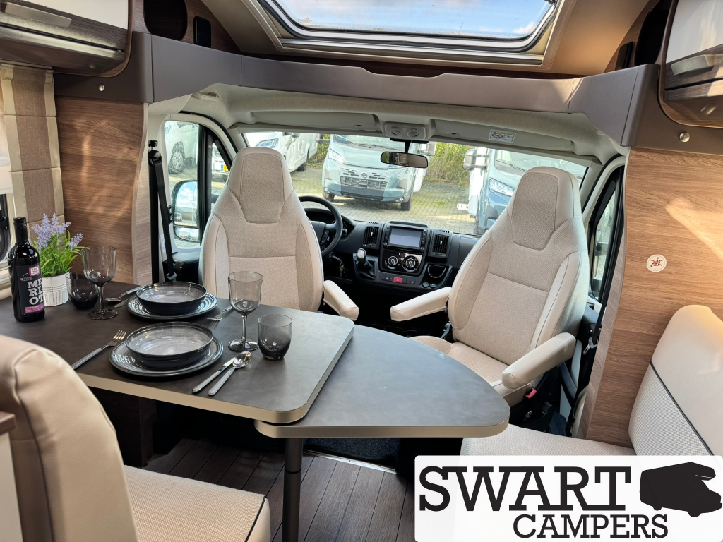 Knaus L!ve TI 700 MEG, Enkele bedden Automaat foto: 10