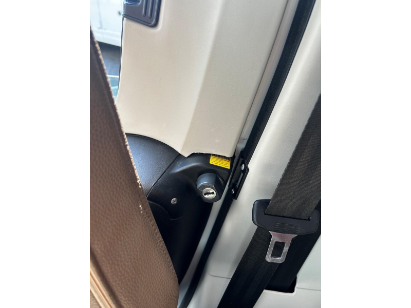 Hymer Tramp CL 698 Litio 150AH, llantas de aluminio nuevas foto: 9