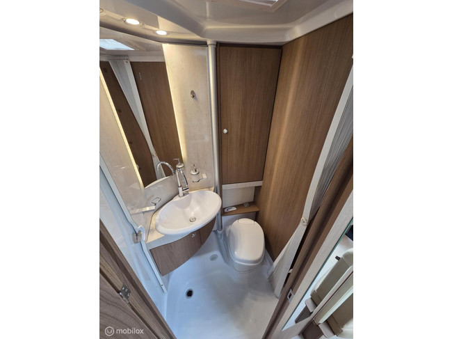 Bürstner Viseo i720 G 30 Edition ☆Euro6, Queensbed, Hefbed☆ foto: 19