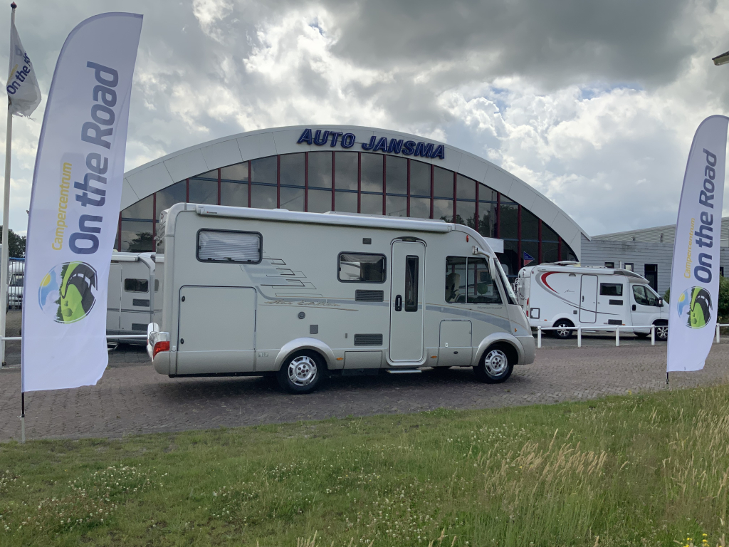 Hymer B 514 SL Star-Edition, AUTOMAAT, Integraal, Motor-airco, Luchtvering, Alko-Max-chassis, Dwarsbed & hefbed Marum Camper centrum on the road  foto: 41