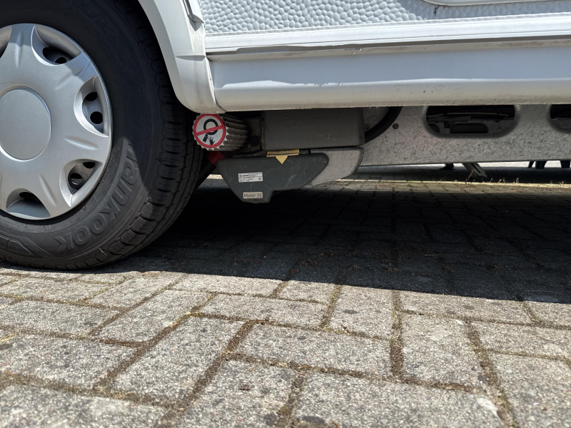 Dethleffs C'Joy 460 LE Mover/Awning/Bike rack photo: 10