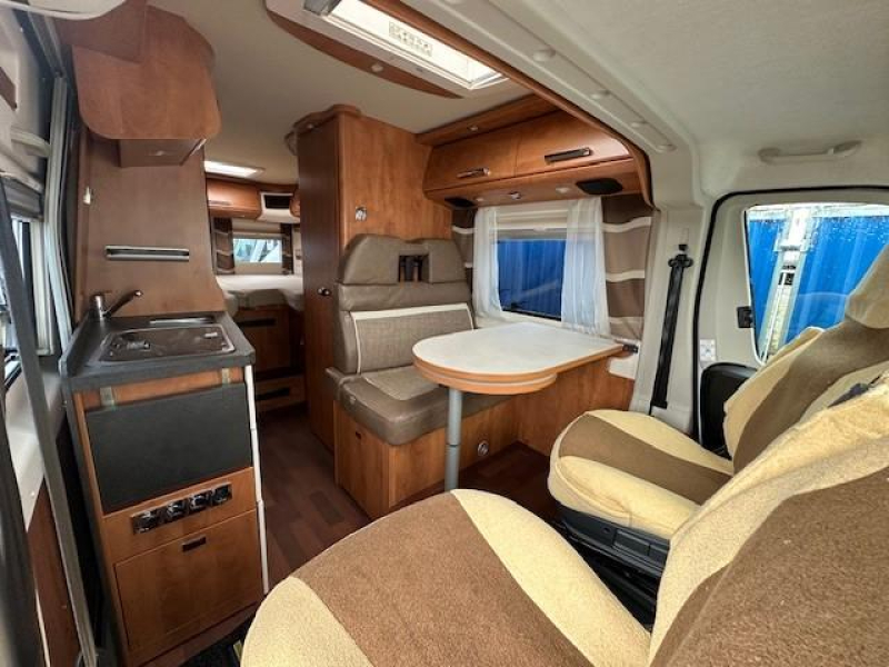 Malibu Van 640 LE CAMAS LARGAS + ENGANCHE foto: 6