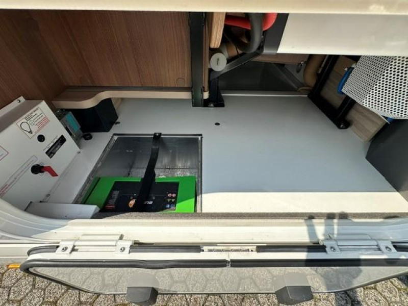 Carthago C-Tourer I 149 GÉÉN HEFBED LEVELSYSTEEM  foto: 22