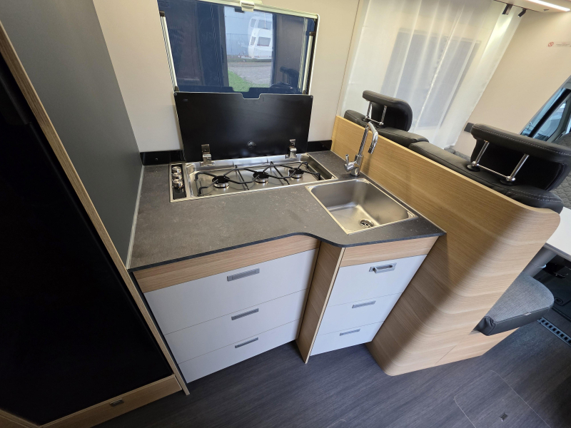 Adria Coral XL Plus 660 SL 5 Sitzpl&auml;tze! Foto: 15