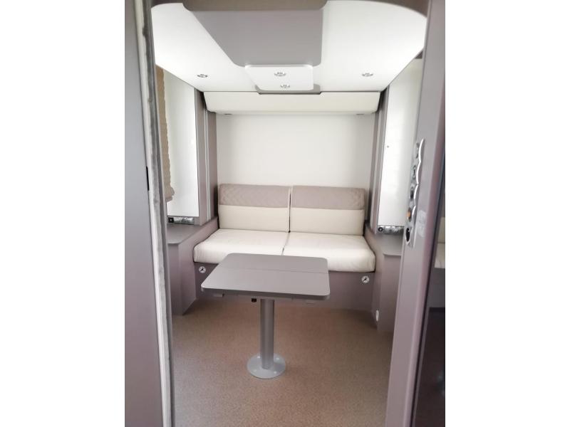 Bürstner Lyseo Privilege 745 met twee luxe hefbed  foto: 13
