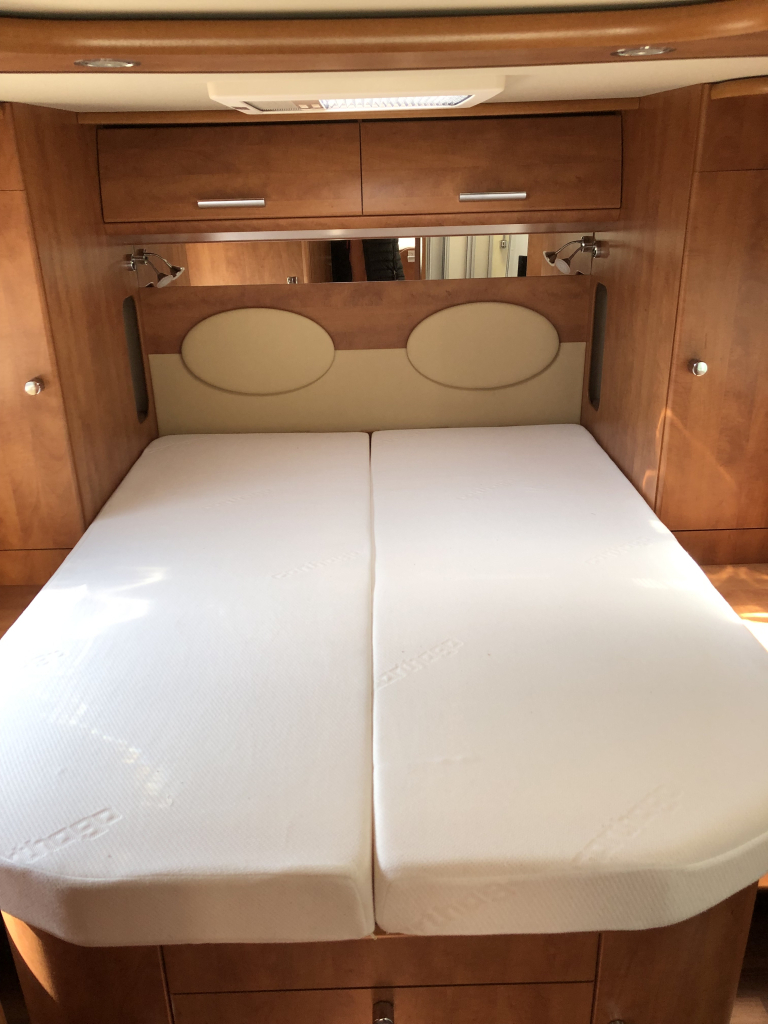 Carthago Chic C-Line i50 QUEENSBED HEFBED foto: 42