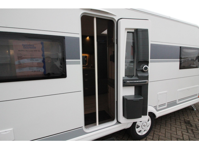 Hobby De Luxe 540 UL Einzelbetten & Rundsitzgruppe! Foto: 19