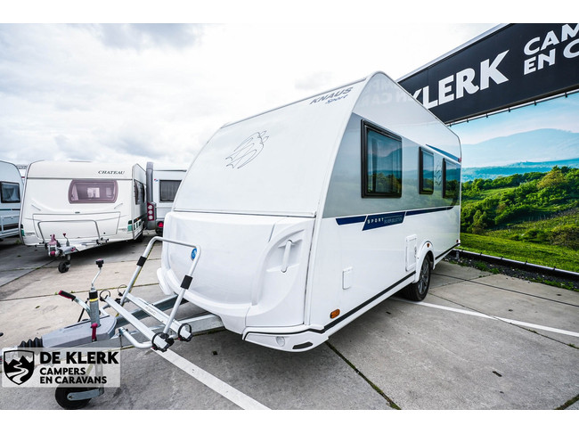 Knaus SPORT 420 QD Silver Selection Christmas Special foto: 2