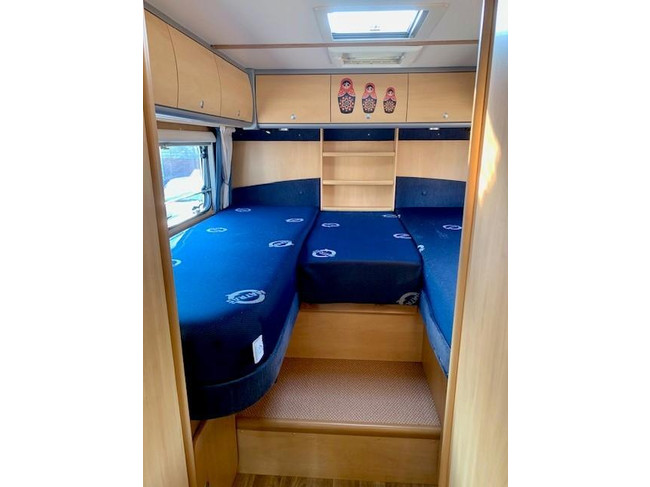 Dethleffs Advantage T6611 | KEURIGE STAAT | ENKELE BEDDEN | 2X Maxxfan Dethleffs Advantage T6611 | KEURIGE STAAT | ENKELE BEDDEN foto: 8