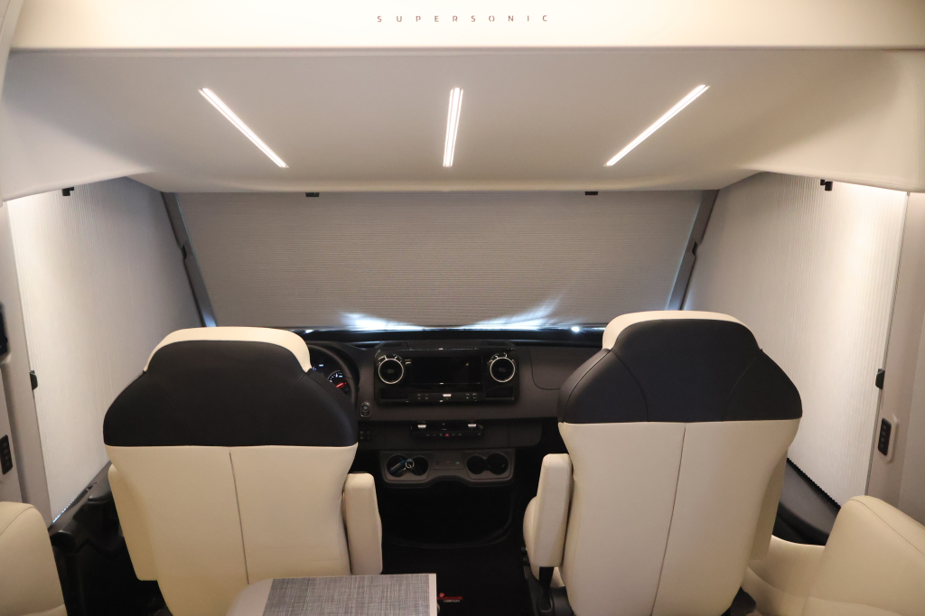 Adria Supersonic 780 DC Foto: 19