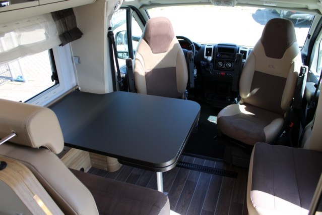 Robust Adria Matrix M 670 SK AUTOMATIC 5 belted seats Queen bed + pull-down bed (71 photo: 26
