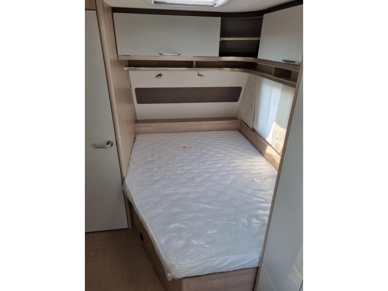 Bürstner Premio 460 TS  foto: 13