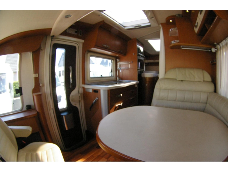 Hymer B klasse 578 Enkele bedden, XXL Garage  foto: 12