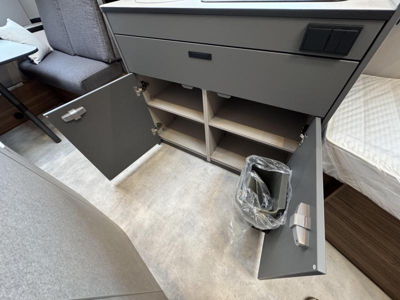 Eriba Novaline 442  foto: 13