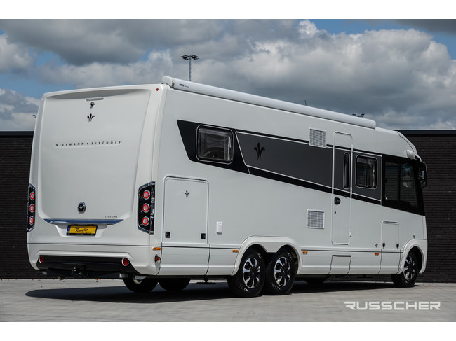 NIESMANN BISCHOFF ARTO 85E 180Pk Aut. | Levelsysteem | Dakairco | Zonnepanelen | Trekhaak foto: 1