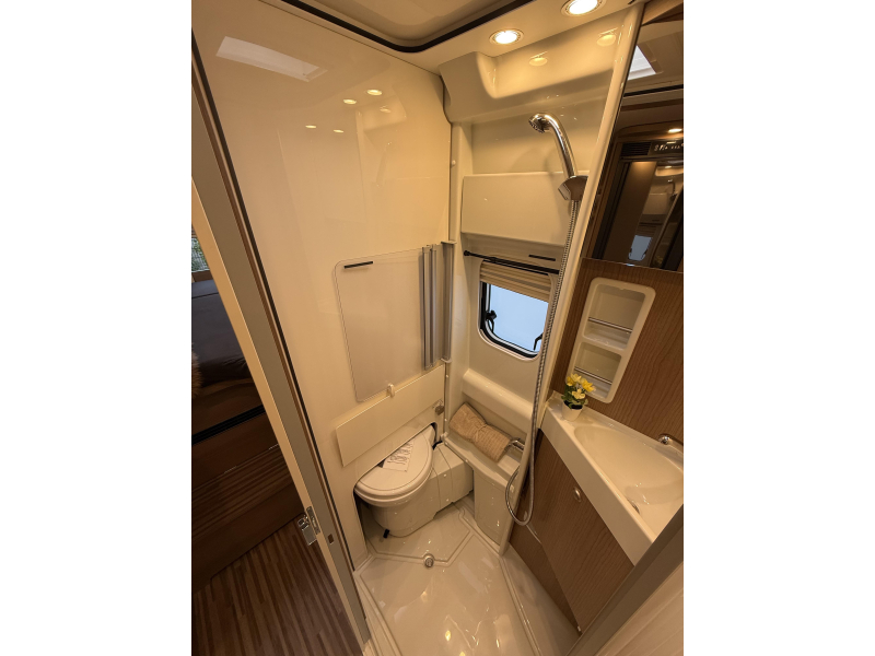 Malibu Van 640 LE New model! Automatic! photo: 21